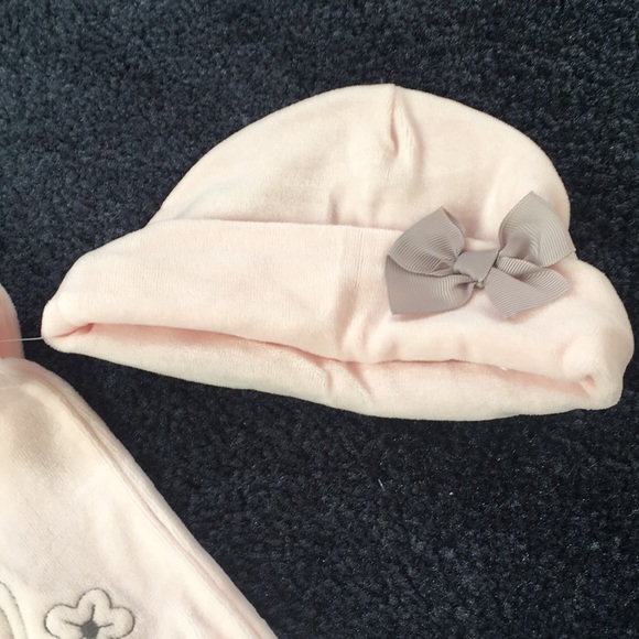 NWOT First Impressions onesie. Size 3-6 months - Picture 5 of 6